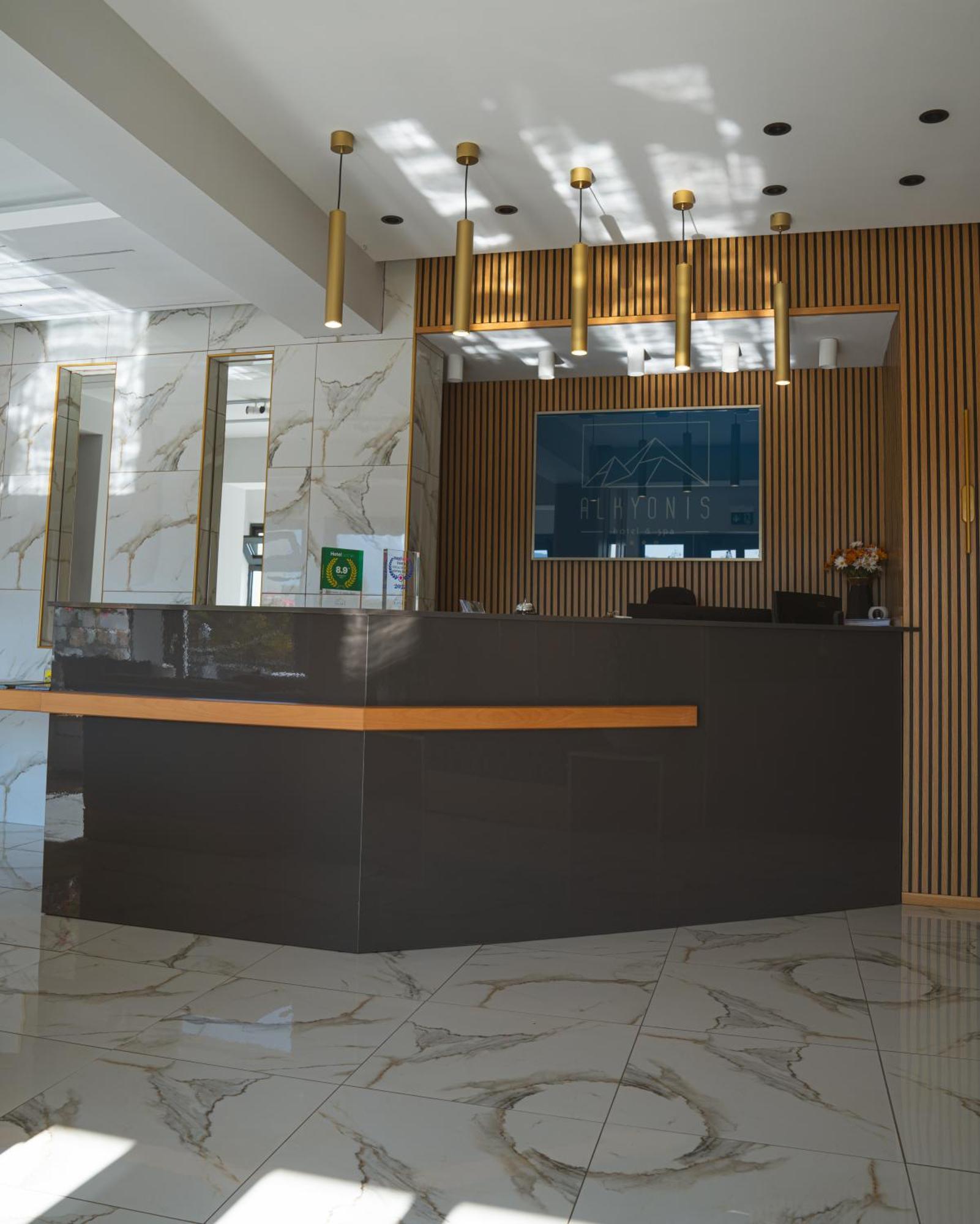 Alkyonis Hotel&Spa Káto Loutrákion Eksteriør billede